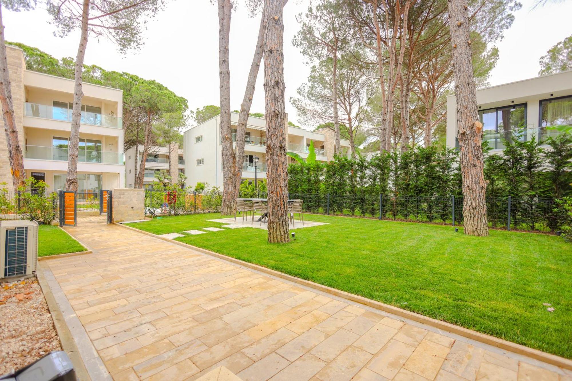 Sanpietro Vacation Rentals Plazhi San Pietro Exterior photo